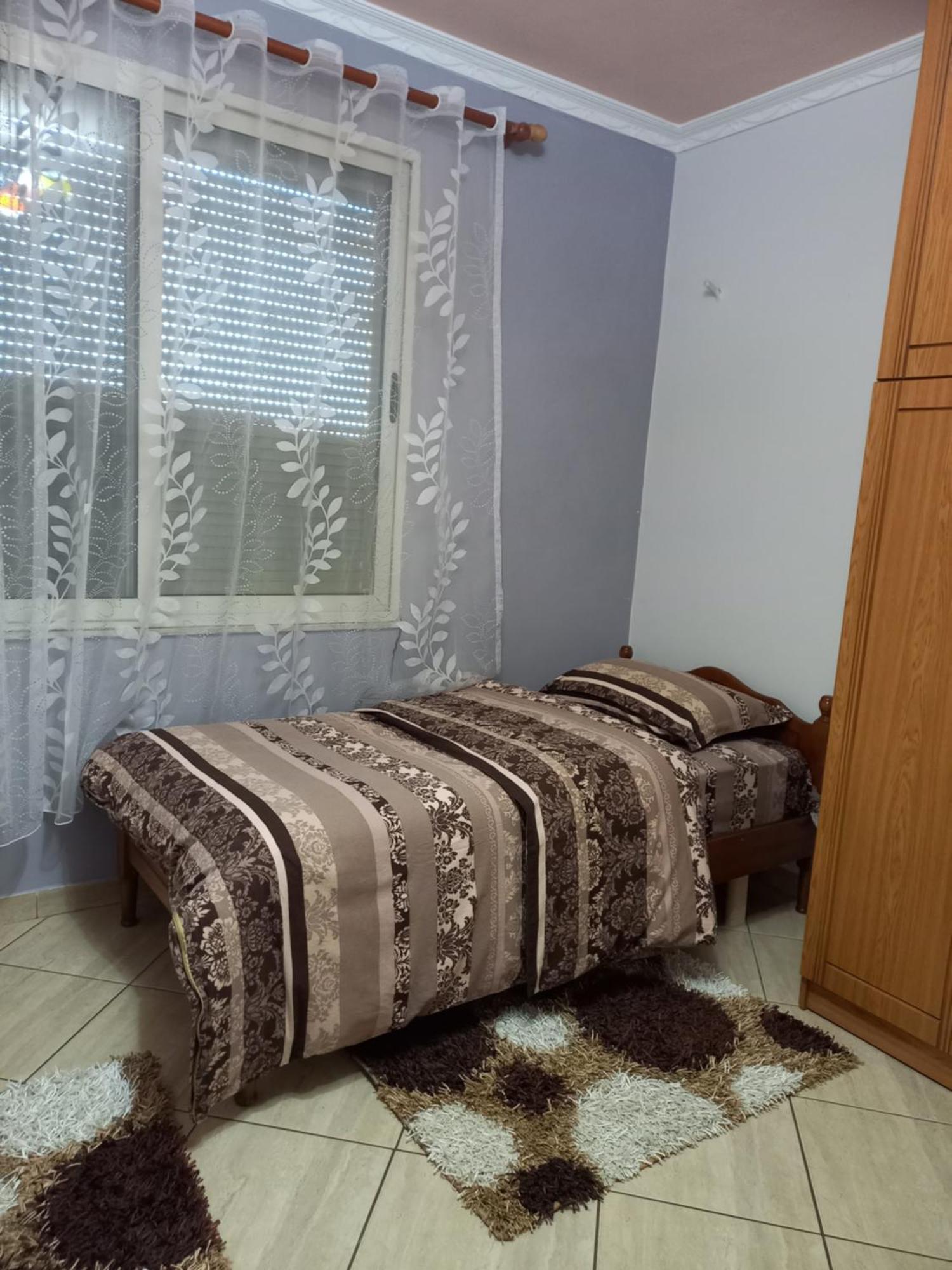Flodril Appartment Durres Exterior photo